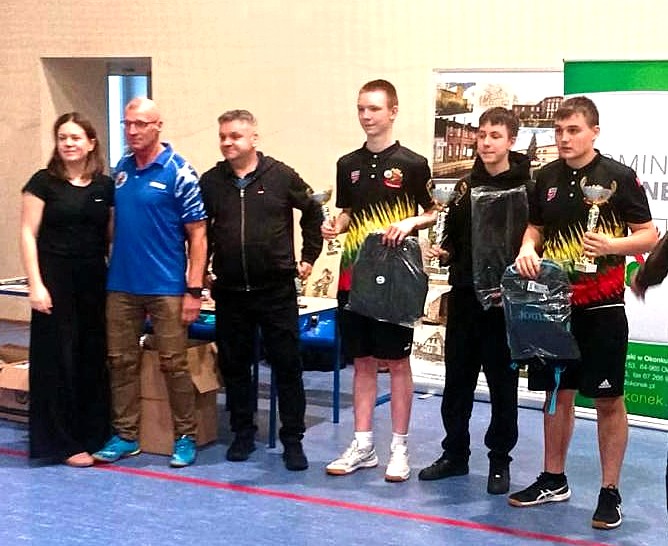 TURNIEJ TENISA STOŁOWEGO W LOTYNIU 