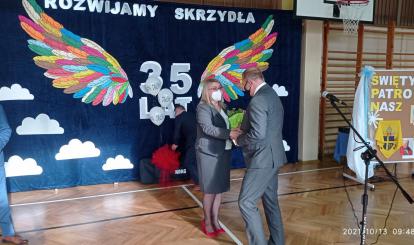 35 lat Szkoły Podstawowej w Redle