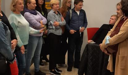 Przedstawicielki wydawnictwa Nowa Era zapoznały nauczycieli z nowoczesnym urządzeniem VR Empiriusz