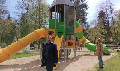 Nowy plac zabaw w Parku Zdrojowym w Połczynie-Zdroju