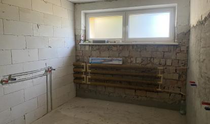 Renowacja toalet i łazienek przy sali gimnastycznej w SP w Redle