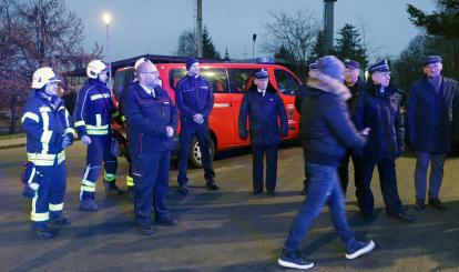 Uroczyste przekazanie samochodu z drabiną dla OSP Połczyn-Zdrój