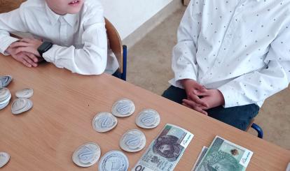Pomoce dydaktyczne pracowni szkolnych, w ramach realizacji projektu pn. „Wsparcie kształcenia ogólnego w Gminie Połczyn-Zdrój”