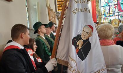 Święto Narodowe Trzeciego Maja, fot. Szkoła Podstawowa im. kardynała S. Wyszyńskiego w Bolkowie