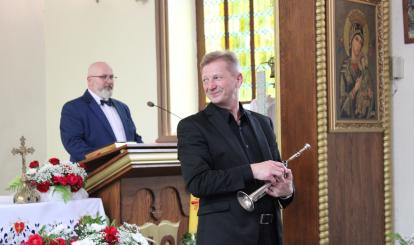 Poświęcenie i wybudzenie organów z kościoła filialnego pw. Najświętszego Serca Pana Jezusa w Łęgach