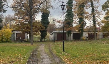 Nowe oświetlenie na cmentarzu komunalnym w Połczynie-Zdroju