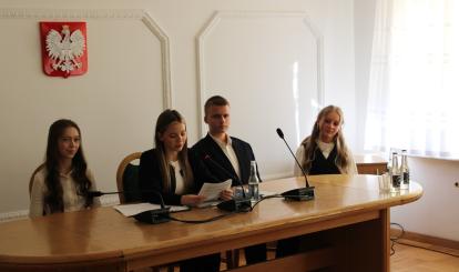 Pierwsze posiedzenie Młodzieżowej Rady Miejskiej Połczyna-Zdroju kadencji 2025–2027
