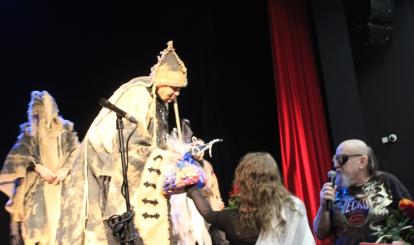 Spektakl teatralny pt. „OSTATNIE TYSIĄC MOTYLI” 