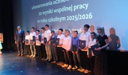 Uroczystość uhonorowania uczniów i nauczycieli za wyniki wspólnej pracy w roku szkolnym 2025/2026