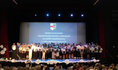 Uroczystość uhonorowania uczniów i nauczycieli za wyniki wspólnej pracy w roku szkolnym 2025/2026