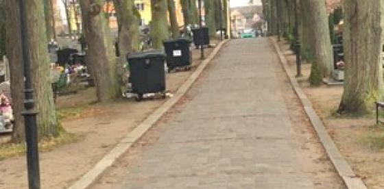 Cmentarze utrzymuje obecnie PPK