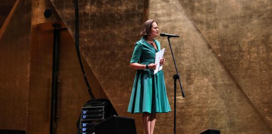 Bezpośrednią opiekę merytoryczną nad chórem sprawuje dr hab. Anna Tarnowska
