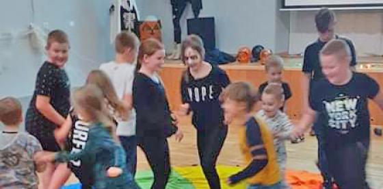 HALLOWEENOWE ZABAWY W ŁĘGACH