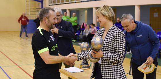  IX REGIONALNY HALOWY TURNIEJ PIŁKI NOŻNEJ OLDBOJÓW