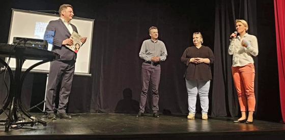 “OPOWIEŚCI O TYM, CO W ŻYCIU WAŻNE”. SPOTKANIE Z MARKIEM MICHALAKIEM