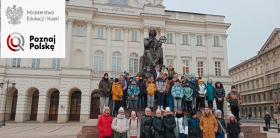 Klasa VI i VII w Warszawie- Pomnik Kopernika