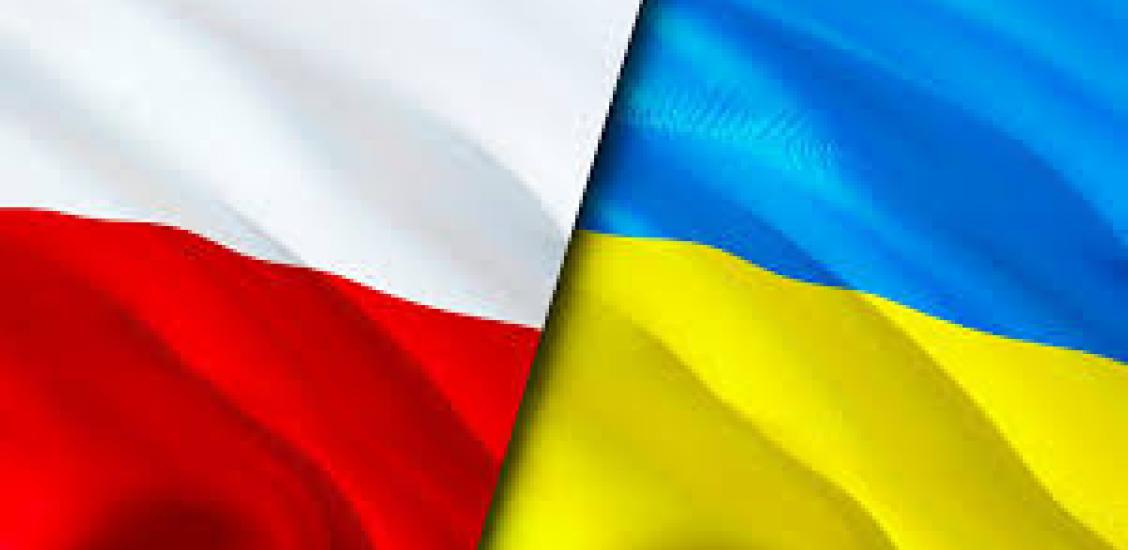 PORADNIK DLA OSÓB GOSZCZĄCYCH UCHODŹCÓW Z UKRAINY