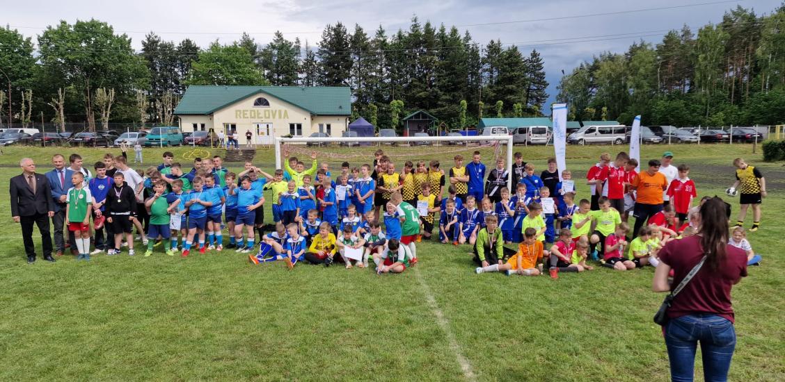 Festyn Rodzinny i Turniej Piłki Nożnej w Redle