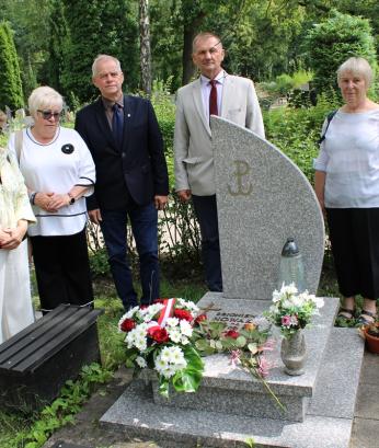 81. rocznica wybuchu Powstania Warszawskiego- złożenie kwiatów